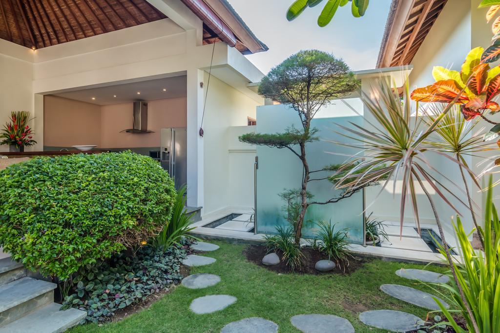 Villa Essence Seminyak  Bagian luar foto